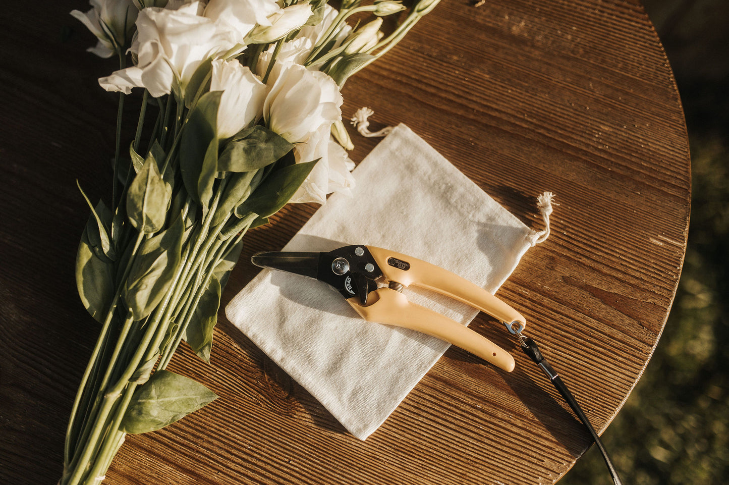 
                  
                    Calily Floral Shears
                  
                